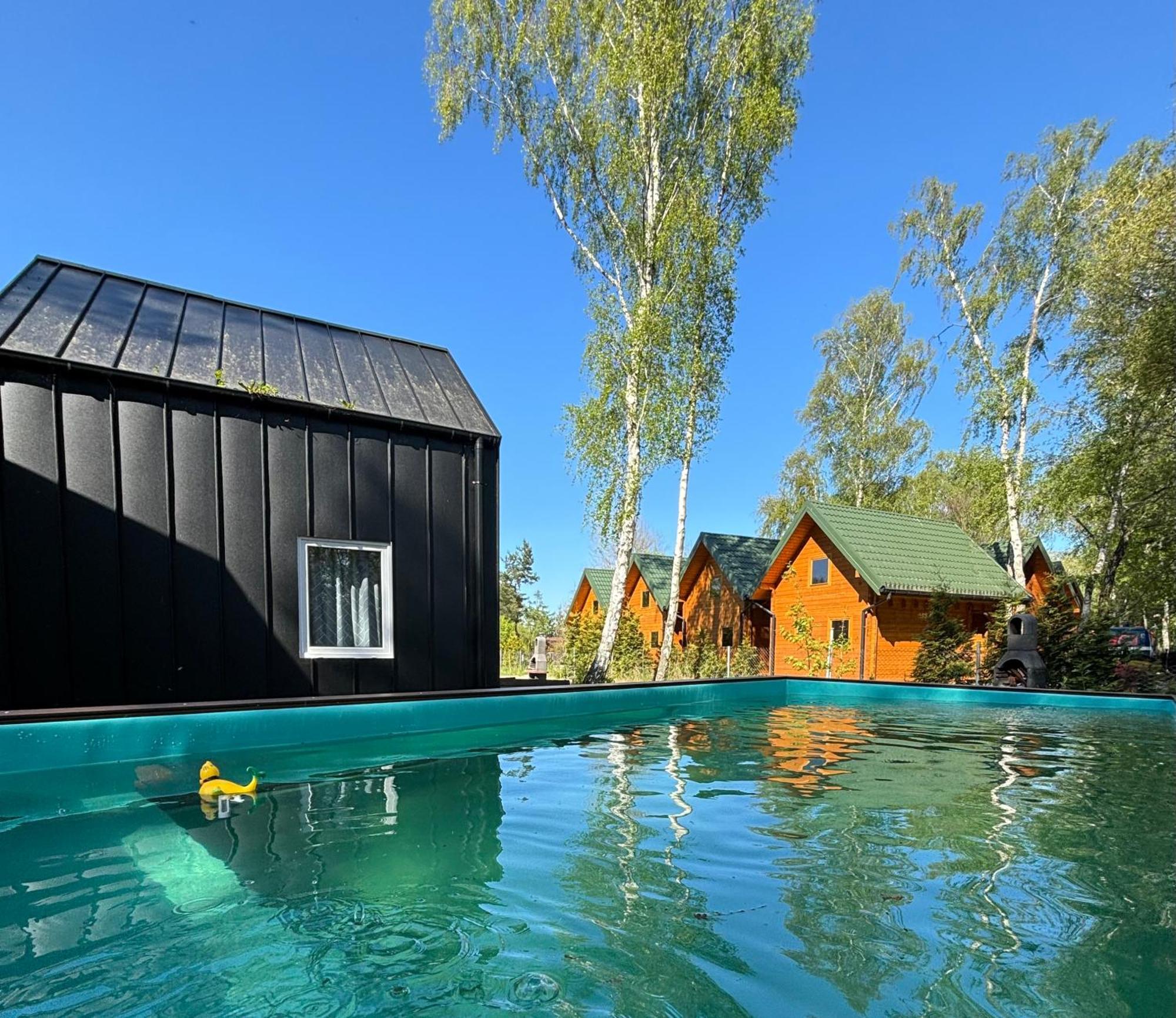 Domy Nad Morzem- Family Resort - Chata Pirata 2 Dziwnów Kültér fotó